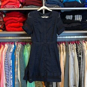 Banana Republic navy/black short sleeve lined button down dress size 2
